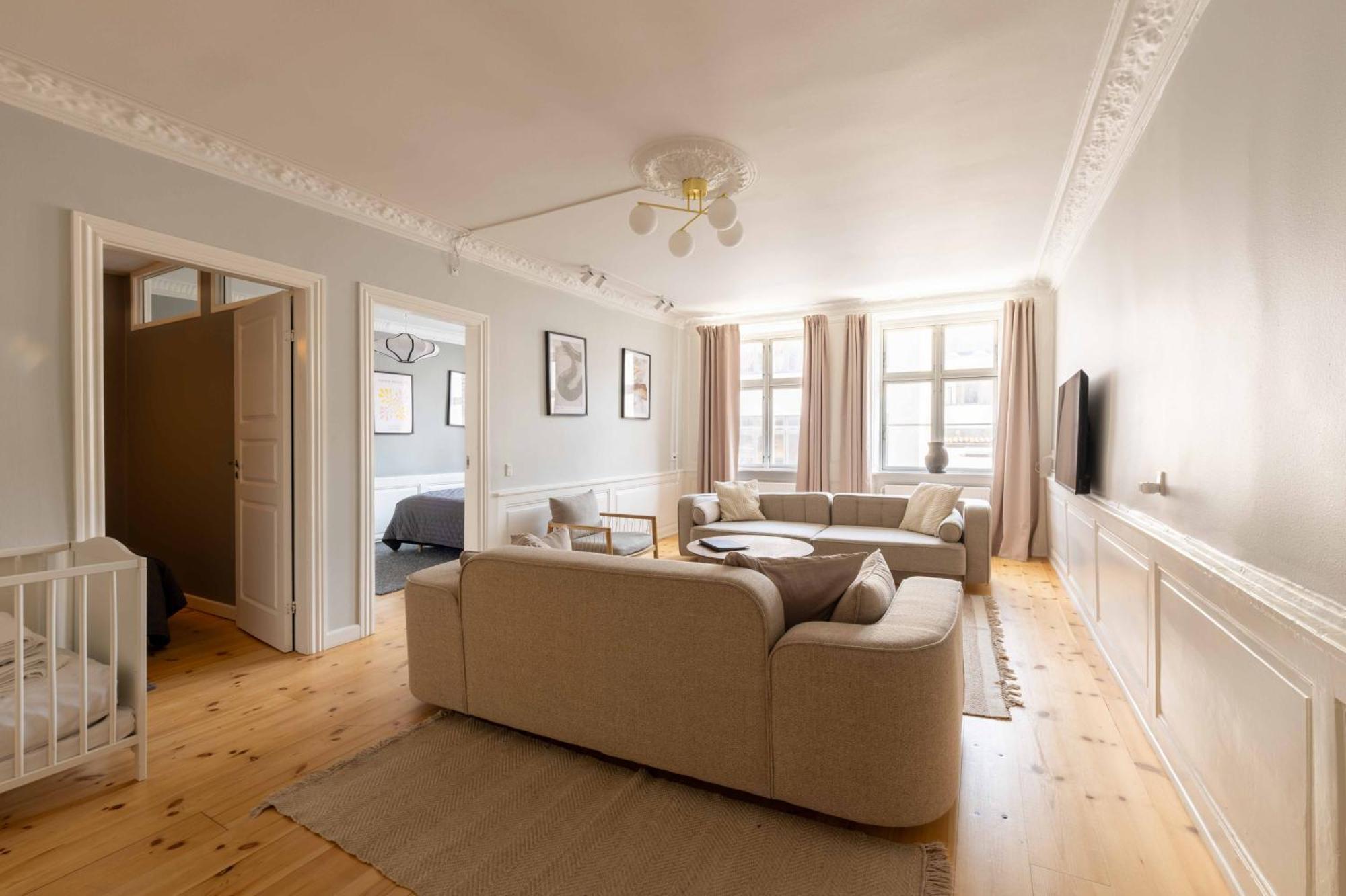 Appartement Big 4 Bedroom With Bathtub By Cph Hall Square